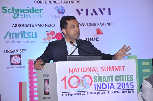 Dr. Sumit D. Chowdhury, Founder & CEO, GAIA Smart Cities, delivering the Keynote Address.